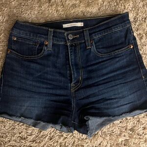 Levi shorts